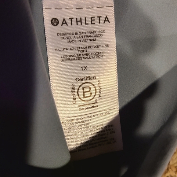 Athleta Salutation Stash Pocket II 7/8 Tight Ice Blue - Picture 5 of 8
